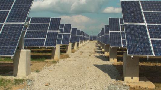 太陽能支架發(fā)電